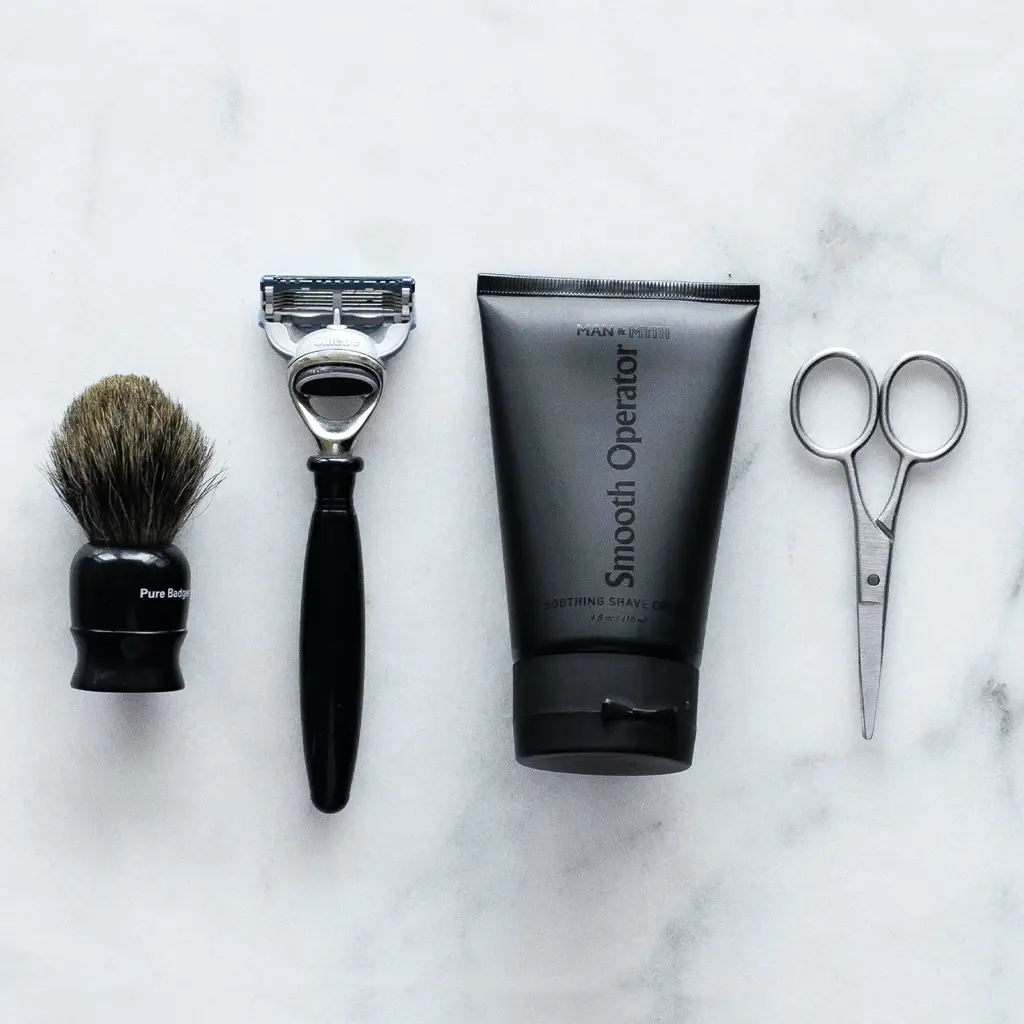shaving kit